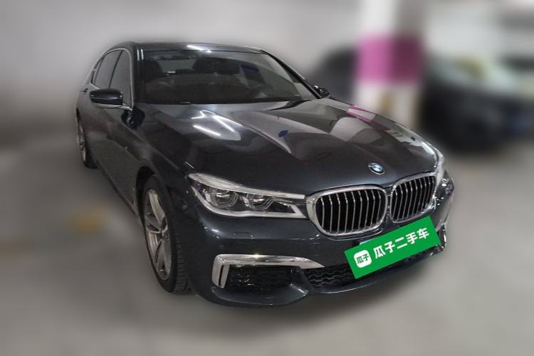Used BMW 7 Series 2016 730Li Luxury Model Front Right 45 Deg