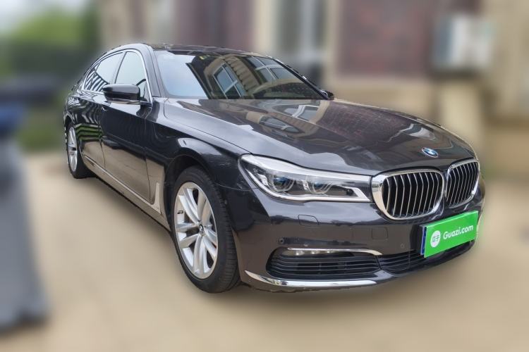 Used BMW 7 Series 2016 750Li xDrive Four-Seat Version Front Right 45 Deg