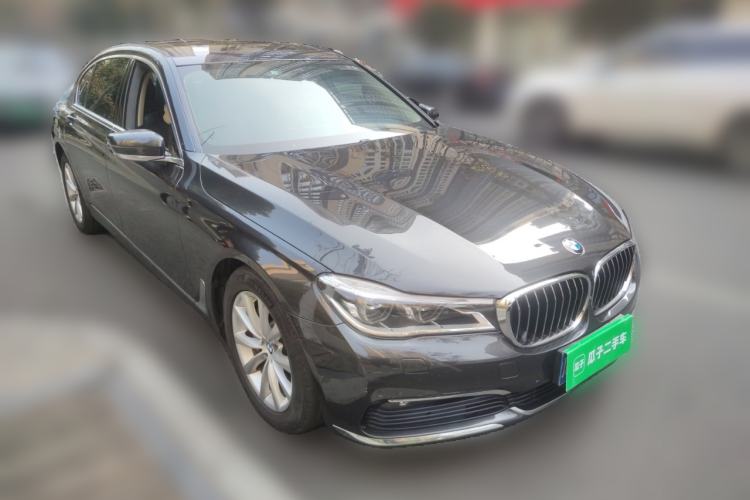 Used BMW 7 Series 2016 730Li Luxury Model Front Right 45 Deg