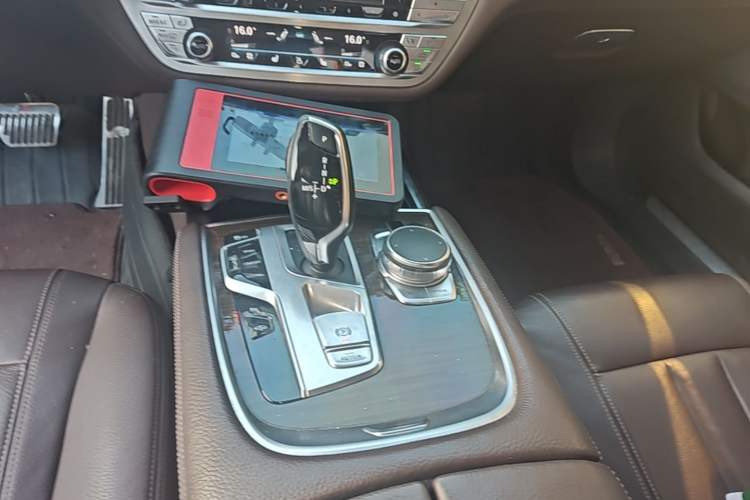 Used BMW 7 Series 2016 730Li Leading Model Gear Lever