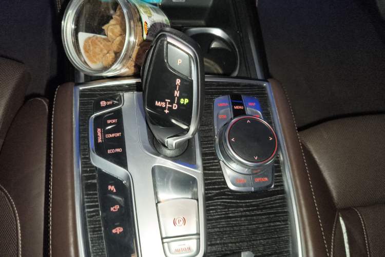 Used BMW 7 Series 2016 730Li Luxury Model Gear Lever