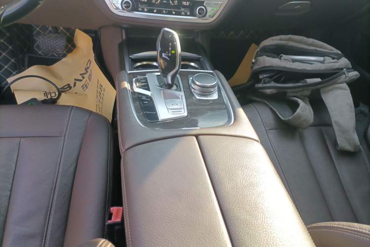 Used BMW 7 Series 2016 730Li Leading Model Gear Lever
