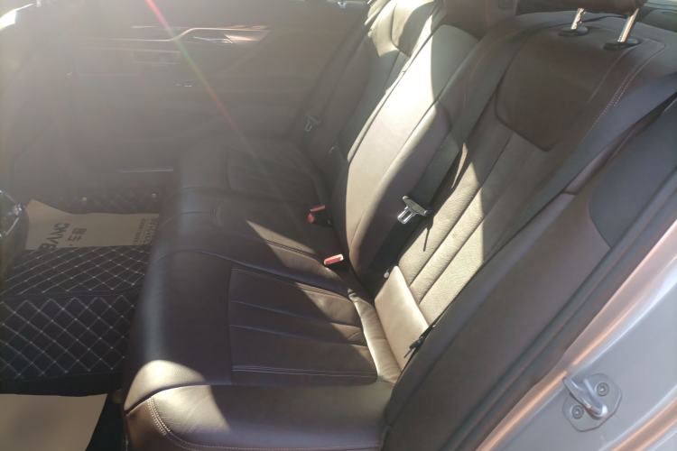 Used BMW 7 Series 2016 730Li Leading Model Interior 4