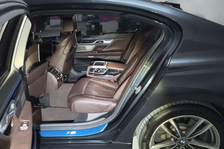 Used BMW 7 Series 2016 730Li Luxury Model Left Rear Seat