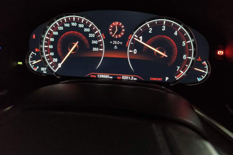 Used BMW 7 Series 2016 730Li Luxury Model Odometer Close Up