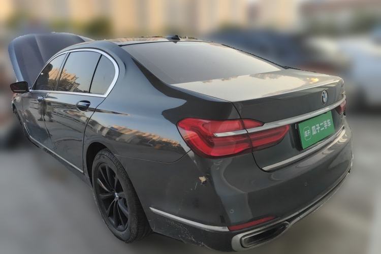 Used BMW 7 Series 2016 730Li Luxury Model Rear Left 45 Deg