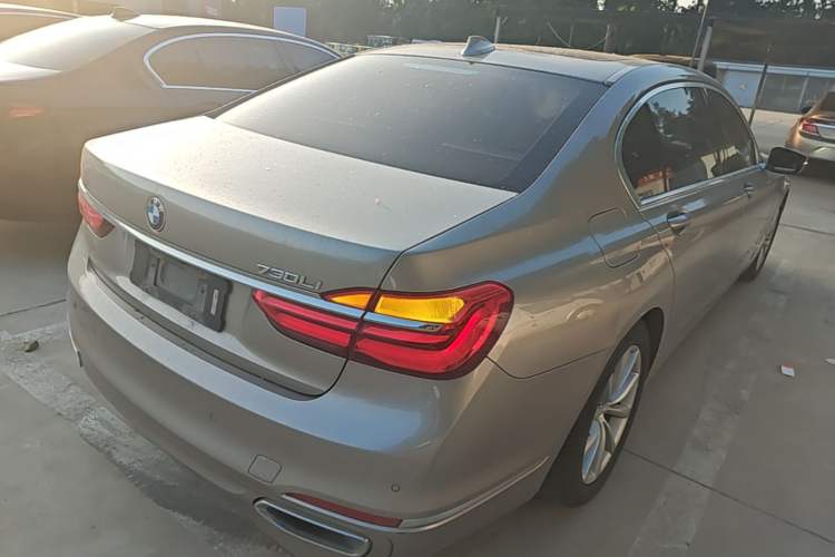 Used BMW 7 Series 2016 730Li Leading Model Rear Right 45 Deg
