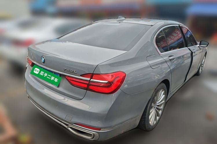 Used BMW 7 Series 2016 740Li Luxury Edition Rear Right 45 Deg