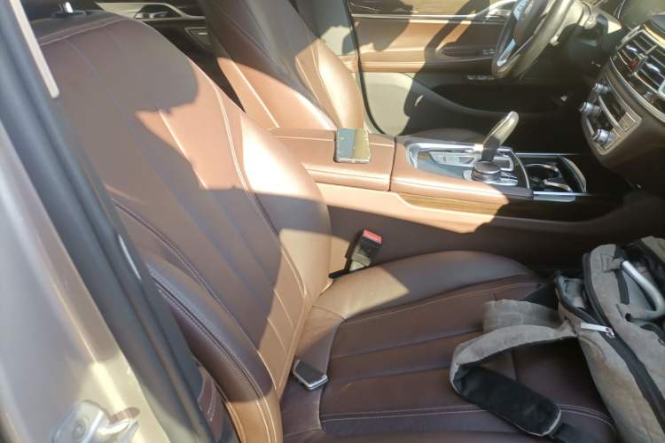 Used BMW 7 Series 2016 730Li Leading Model Right Front Seat