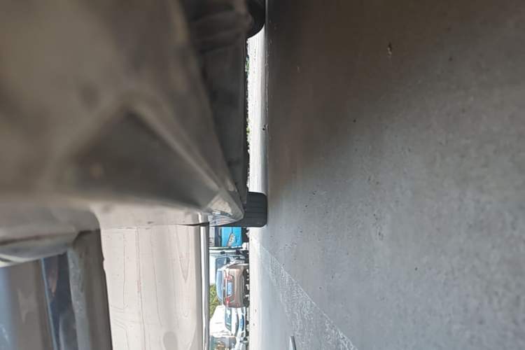Used BMW 7 Series 2016 730Li Leading Model Right Side Sill