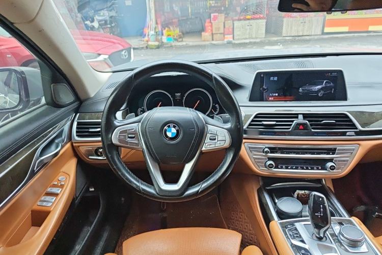 Used BMW 7 Series 2016 740Li Luxury Edition Steering Wheel
