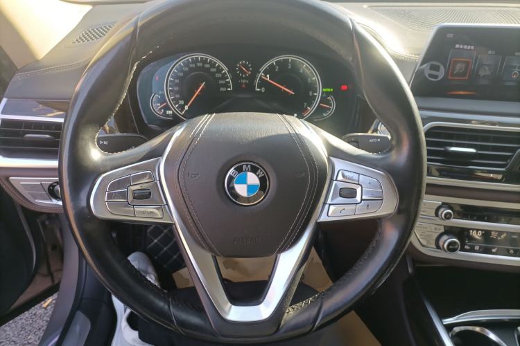 Used BMW 7 Series 2016 730Li Leading Model Steering Wheel