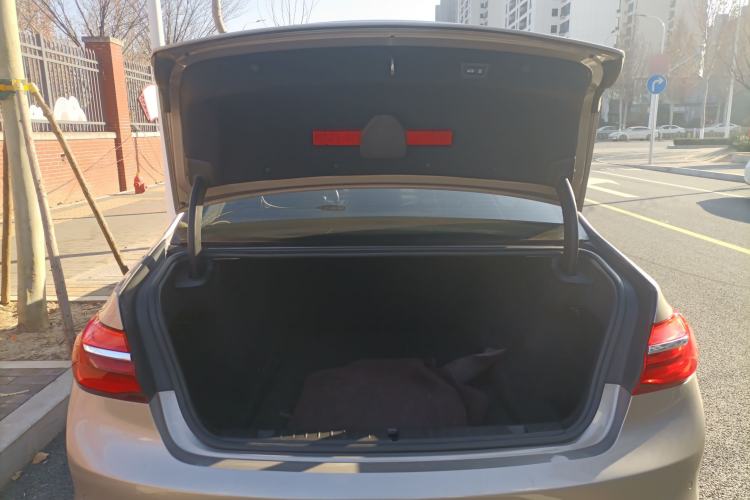Used BMW 7 Series 2016 730Li Leading Model Trunk