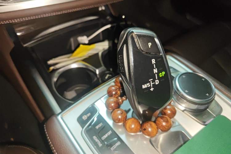 Used BMW 7 Series  Gear Lever