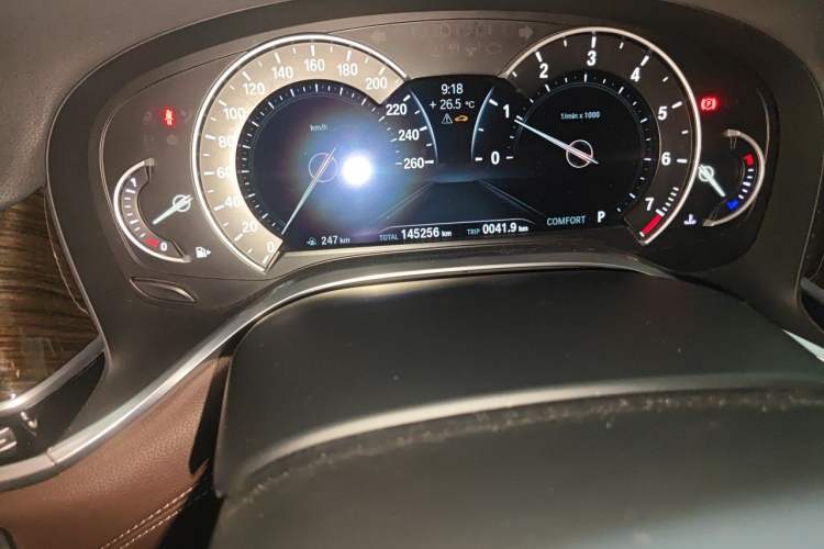 Used BMW 7 Series  Odometer Close Up