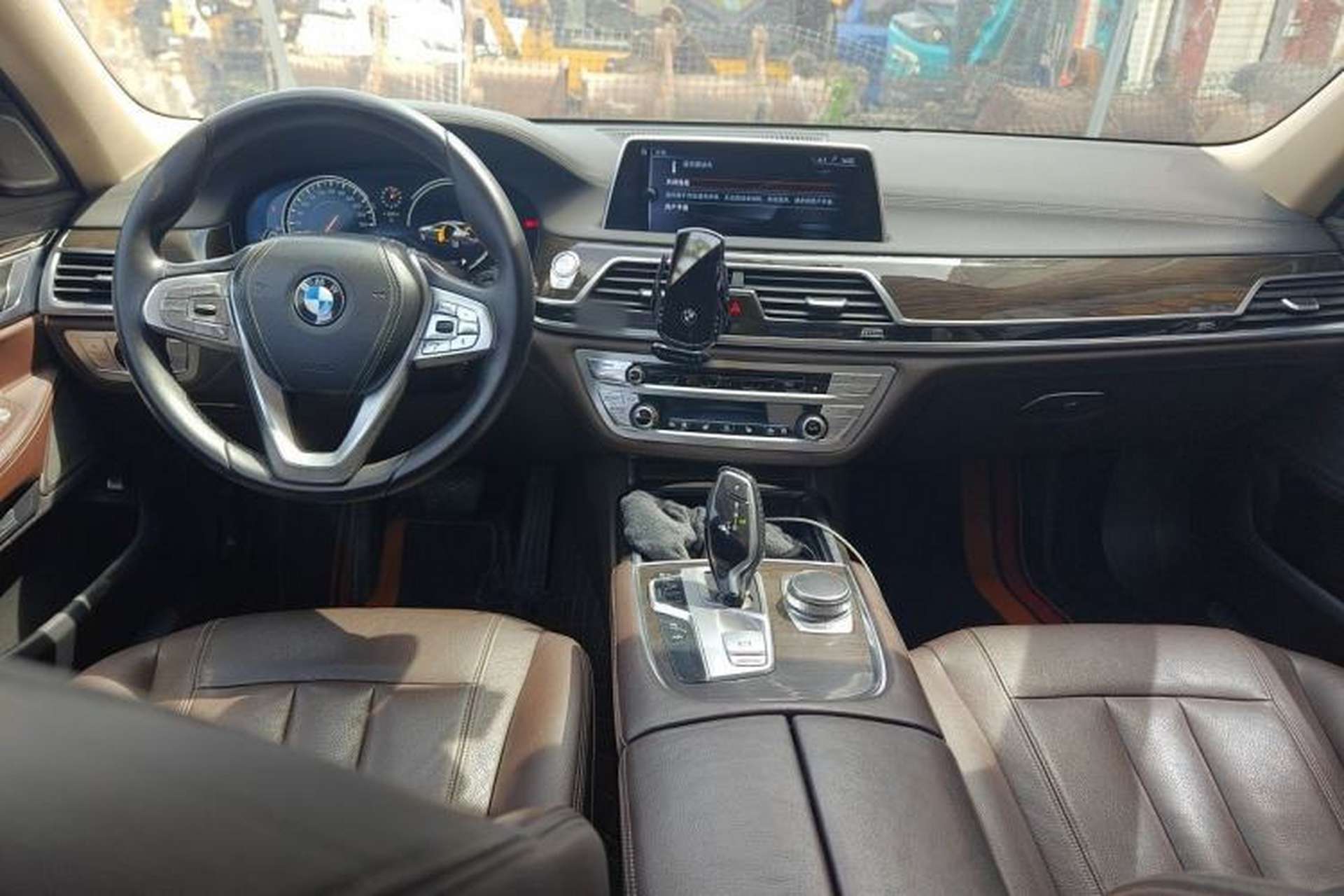 Used BMW 7 Series 2016 730Li Leading Model Center Console