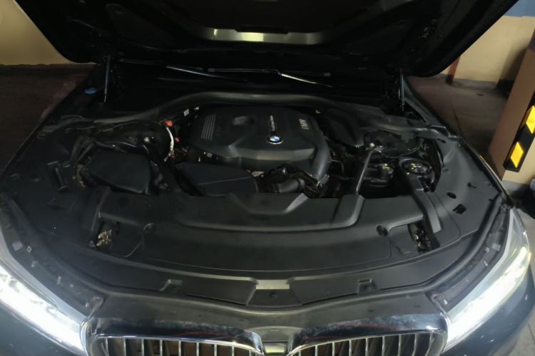 Used BMW 7 Series 2016 730Li Leading Model Engine Bay