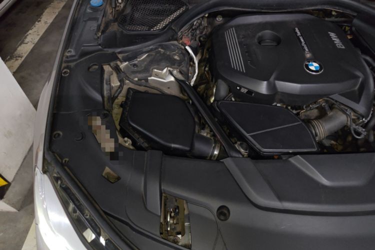 Used BMW 7 Series 2016 730Li Leading Model Engine Bay Right