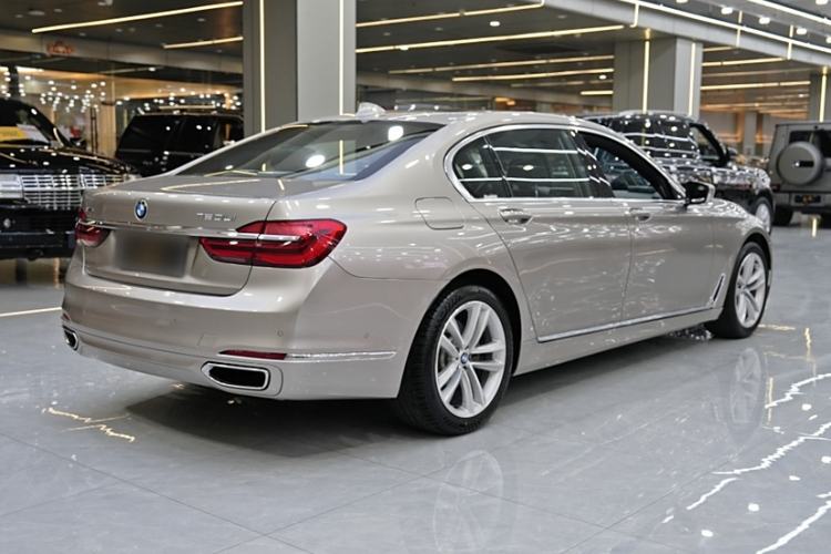 Used BMW 7 Series 2016 750Li xDrive Four-Seat Version Exterior 1