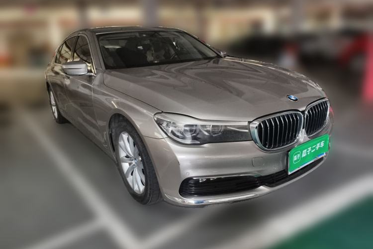 Used BMW 7 Series 2016 730Li Leading Model Front Right 45 Deg