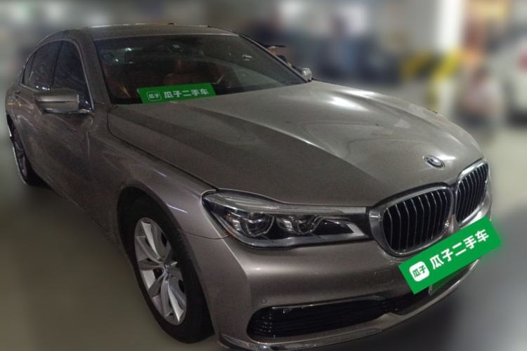 Used BMW 7 Series 2016 730Li Leading Model Front Right 45 Deg