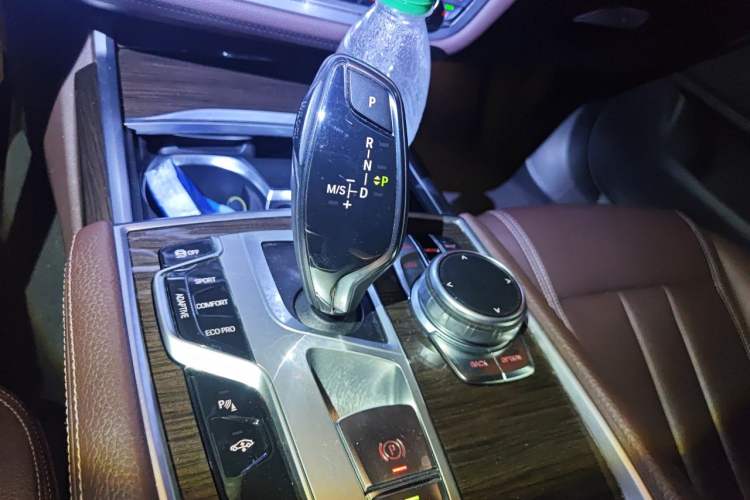 Used BMW 7 Series 2016 730Li Leading Model Gear Lever