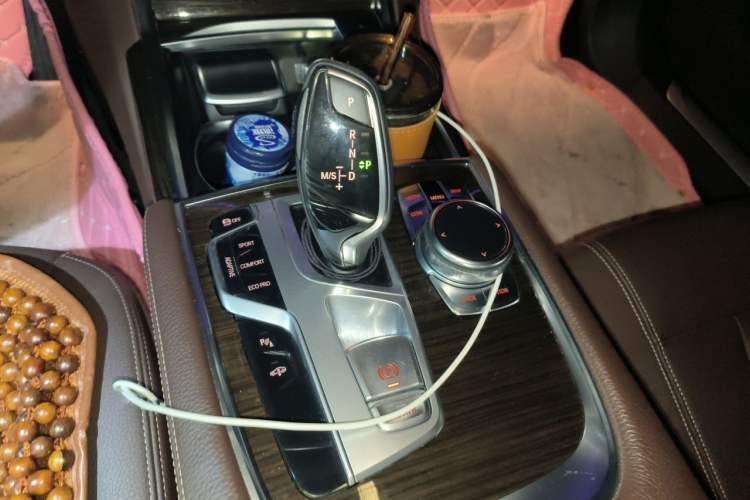 Used BMW 7 Series 2016 730Li Leading Model Gear Lever