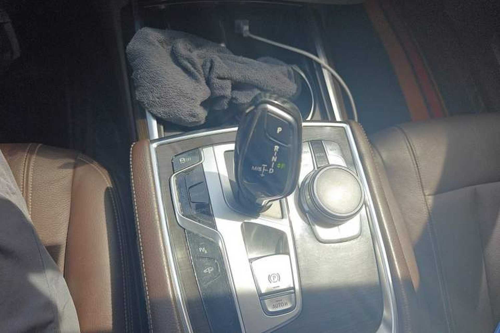 Used BMW 7 Series 2016 730Li Leading Model Gear Lever
