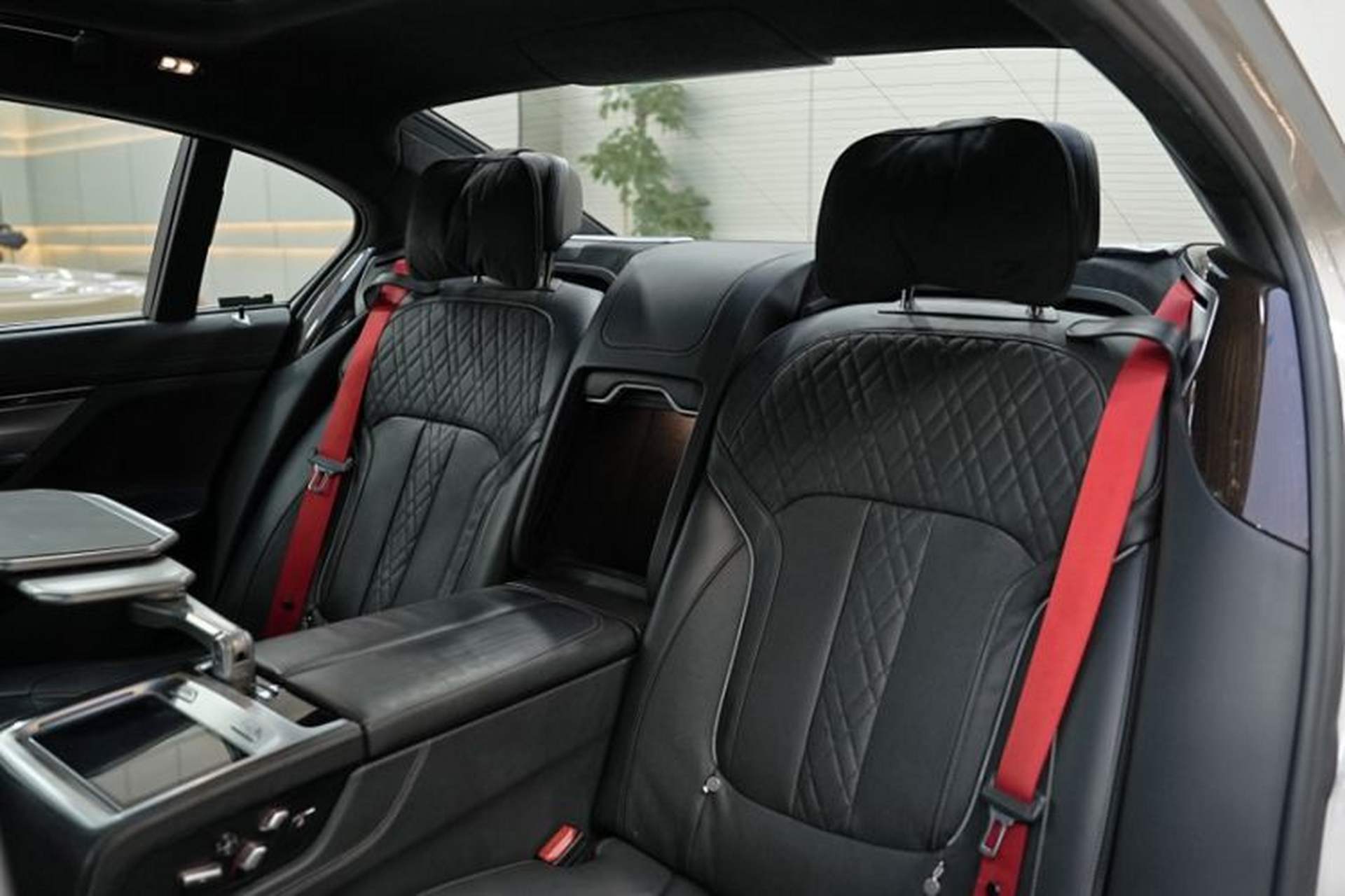 Used BMW 7 Series 2016 750Li xDrive Four-Seat Version Interior 2