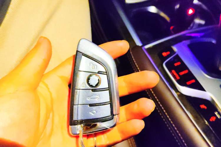 Used BMW 7 Series 2016 740Li Luxury Edition Vehicle Key