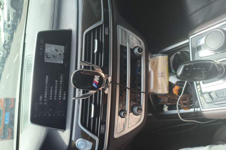 Used BMW 7 Series 2016 730Li Leading Model Audio And AC Panel