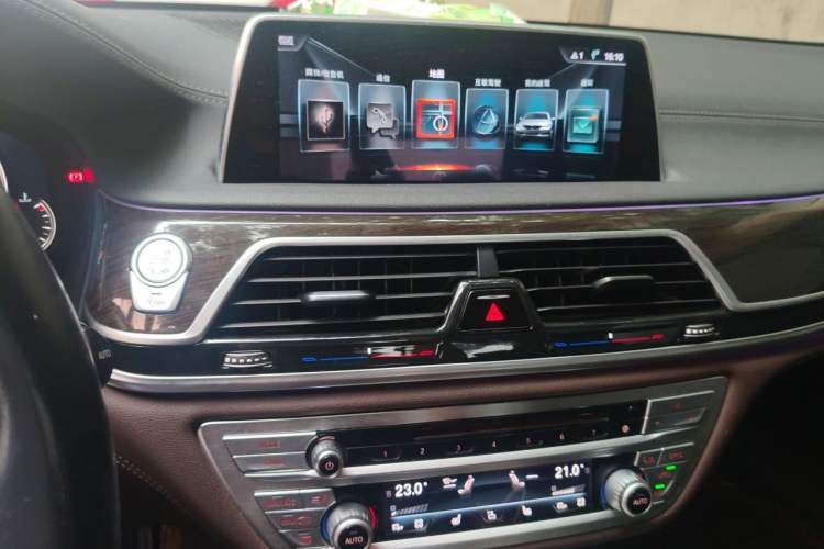 Used BMW 7 Series 2016 730Li Leading Model Audio And AC Panel
