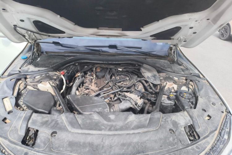 Used BMW 7 Series 2016 730Li Leading Model Engine Bay