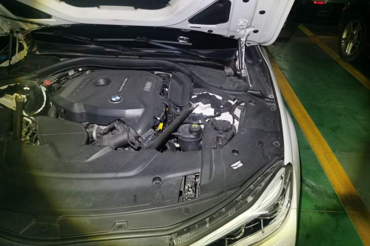 Used BMW 7 Series 2016 730Li Luxury Model Engine Bay Left