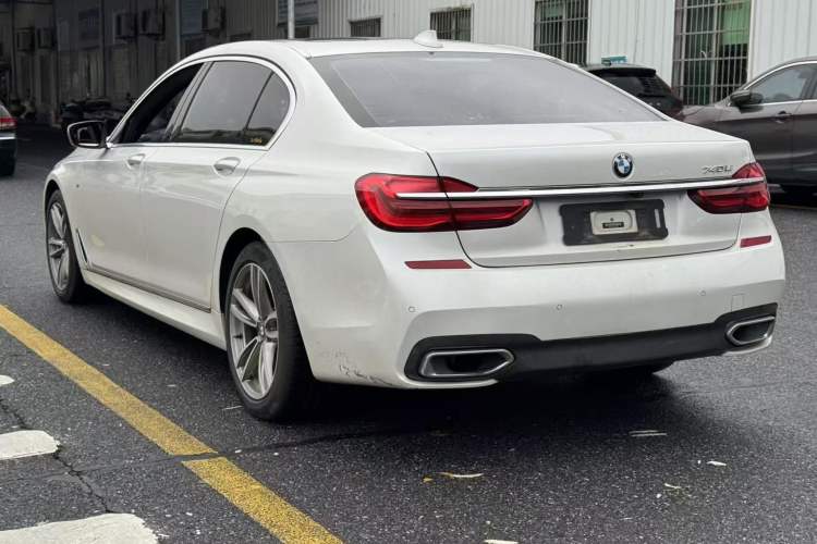 Used BMW 7 Series 2016 740Li Luxury Edition Exterior 2