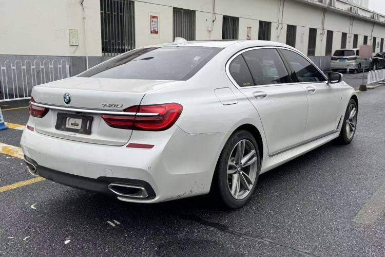 Used BMW 7 Series 2016 740Li Luxury Edition Exterior 4