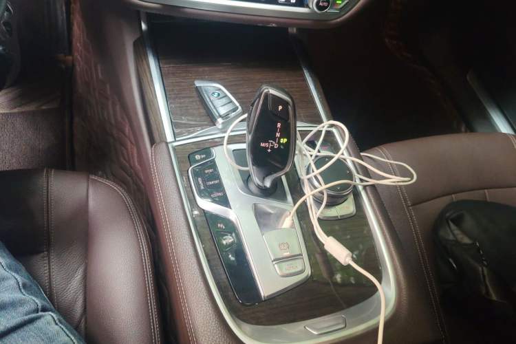 Used BMW 7 Series 2016 730Li Leading Model Gear Lever