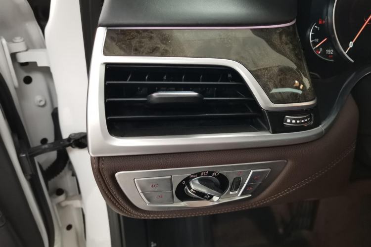 Used BMW 7 Series 2016 740Li Luxury Edition Interior 12