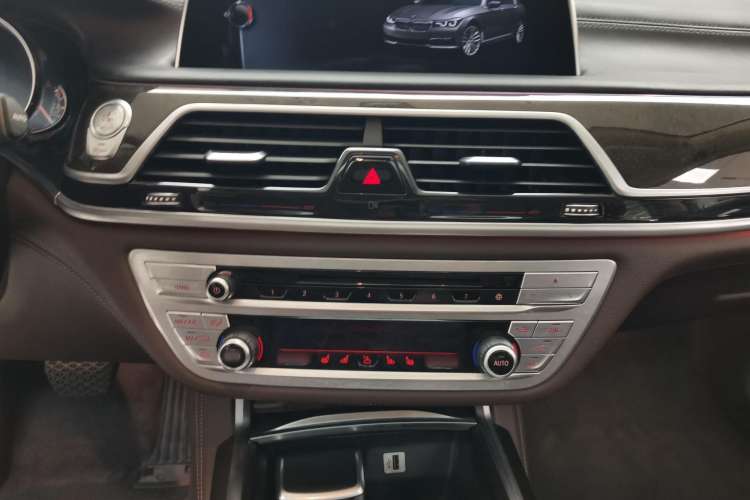 Used BMW 7 Series 2016 740Li Luxury Edition Interior 7