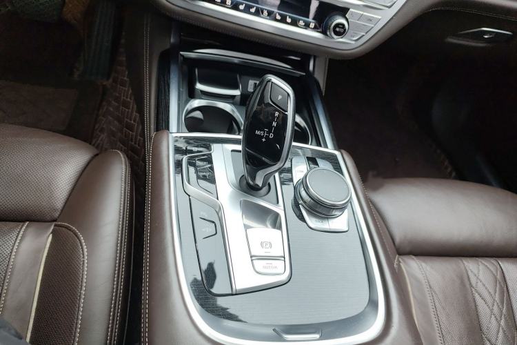 Used BMW 7 Series 2016 740Li Luxury Edition Interior 8