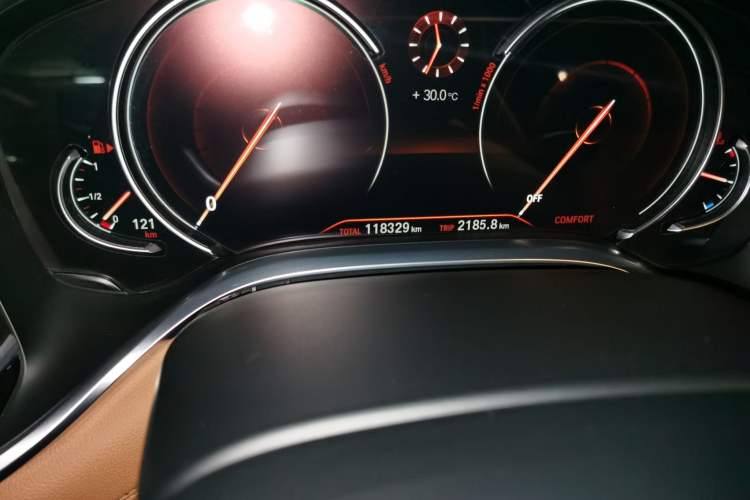 Used BMW 7 Series 2016 730Li Luxury Model Odometer Close Up