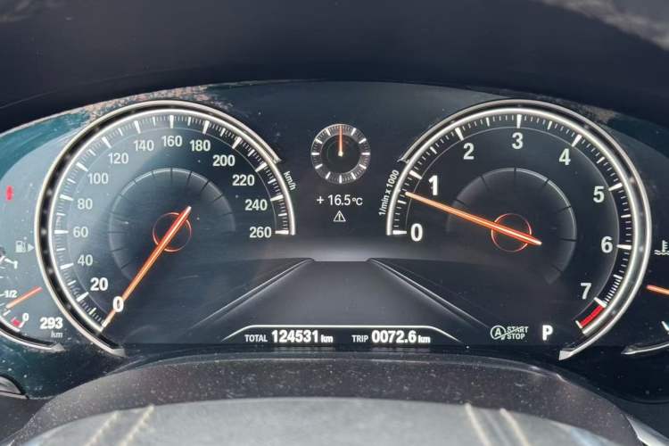 Used BMW 7 Series 2016 740Li Luxury Edition Odometer Close Up