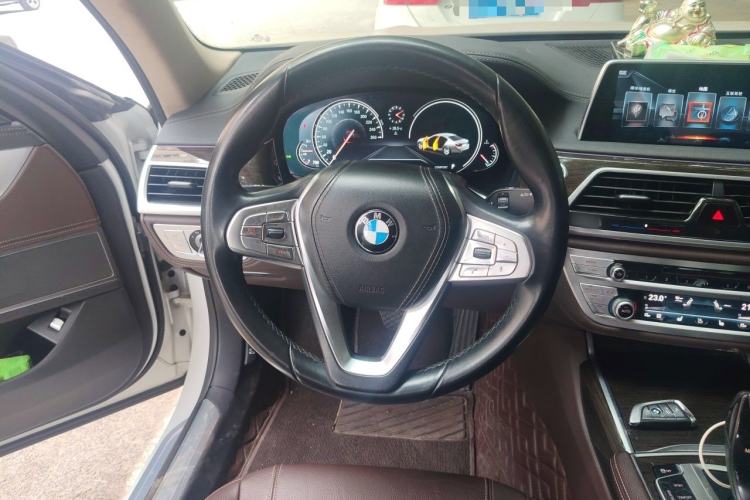 Used BMW 7 Series 2016 730Li Leading Model Steering Wheel