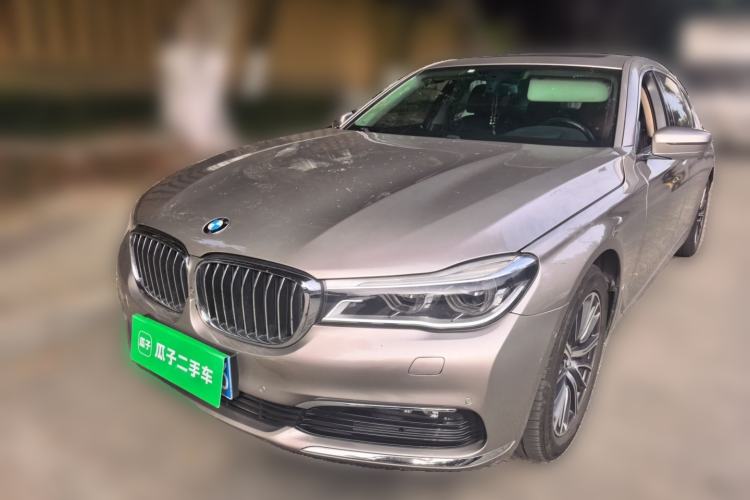 Used BMW 7 Series 2016 730Li Leading Model Front Right 45 Deg