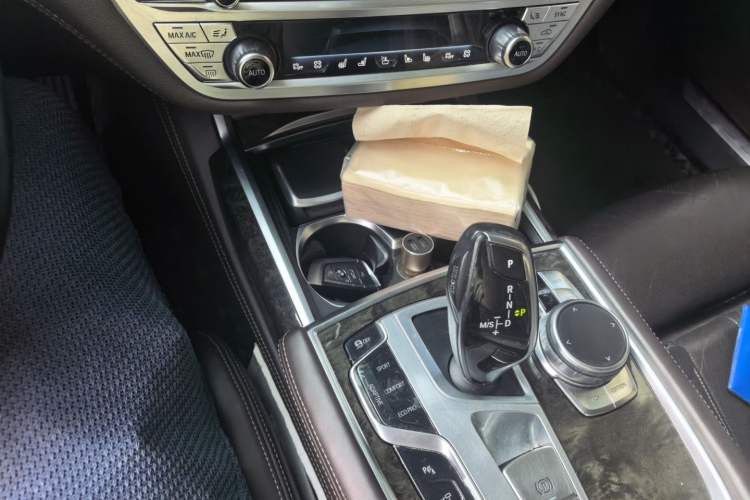 Used BMW 7 Series 2016 730Li Leading Model Gear Lever
