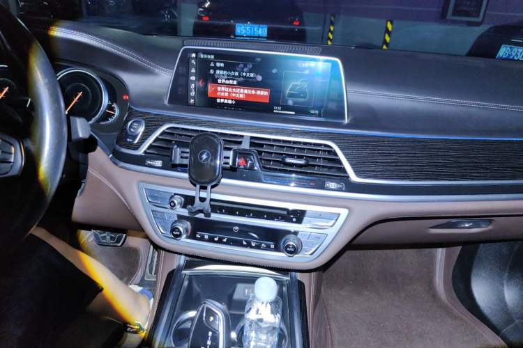 Used BMW 7 Series 2017 740Li Luxury Edition Audio And AC Panel