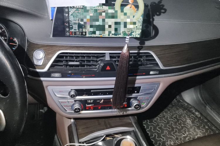 Used BMW 7 Series 2017 730Li Leading Model Audio And AC Panel