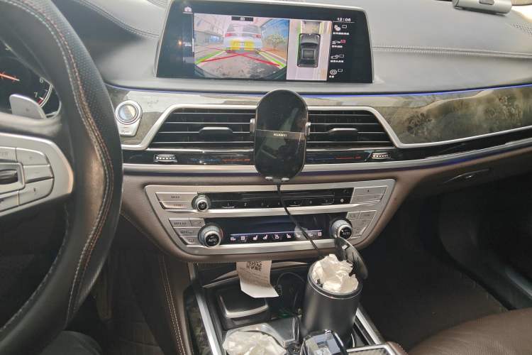 Used BMW 7 Series 2017 740Li Luxury Edition Audio And AC Panel