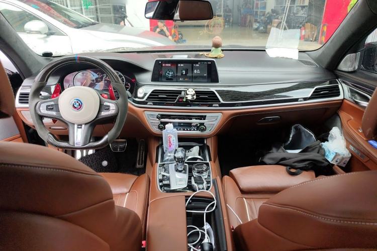 Used BMW 7 Series 2017 M760Li xDrive Center Console