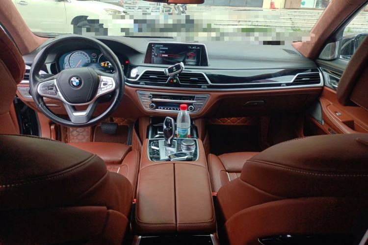 Used BMW 7 Series 2017 740Li xDrive Personalized Custom Edition Center Console